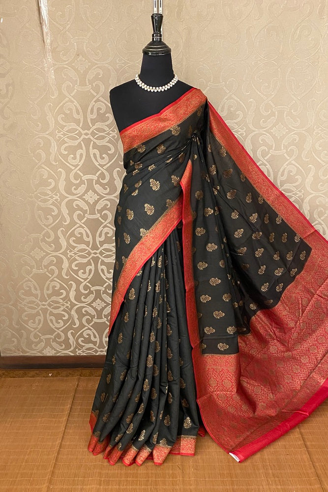 Black Munga Banarasi Silk Saree, Hand Woven Motifs With Unstich Blouse