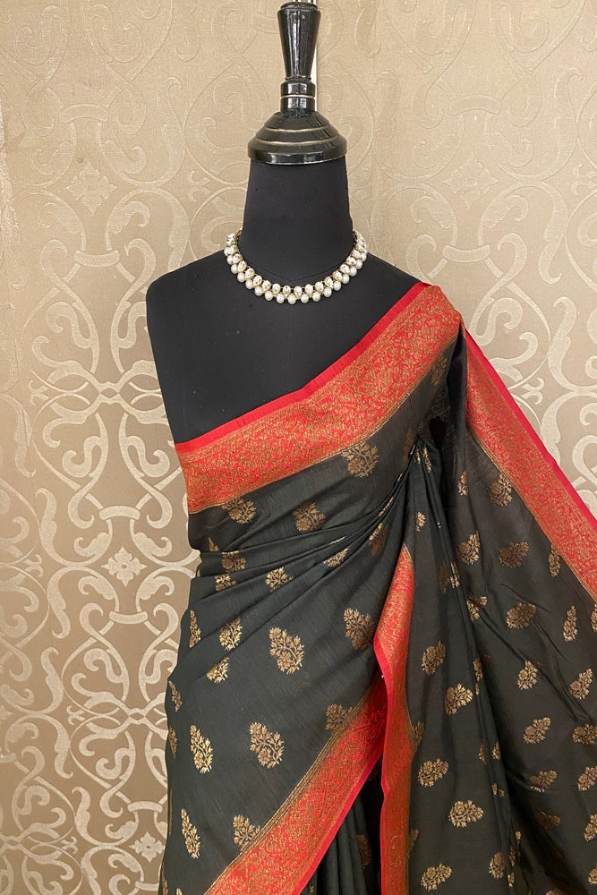 Black Munga Banarasi Silk Saree, Hand Woven Motifs With Unstich Blouse