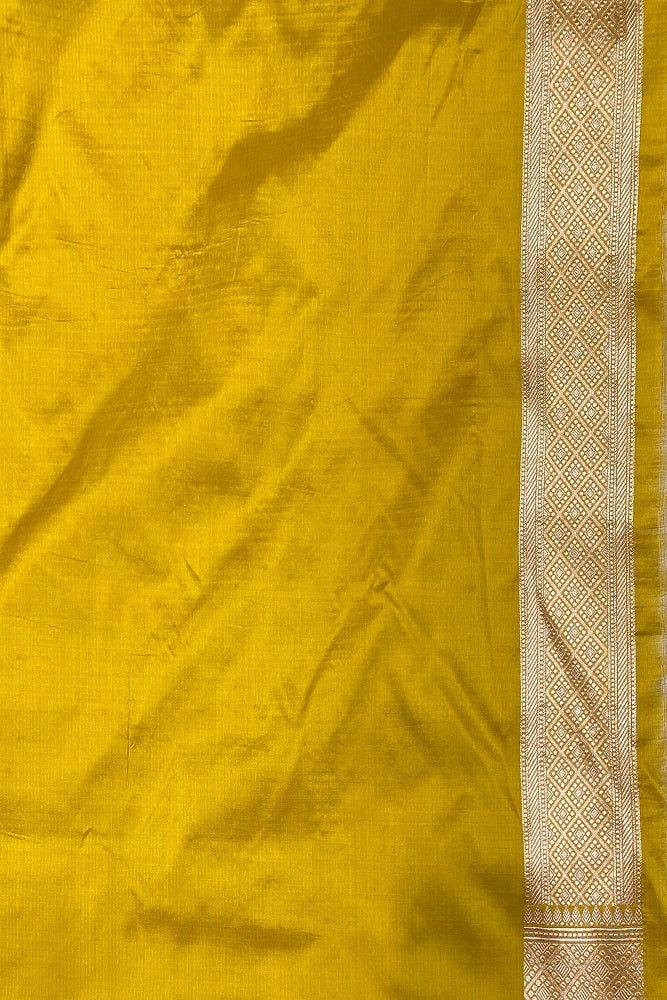 Yellow Uppada Silk Saree Weaving Butas Work And Border With Blouse