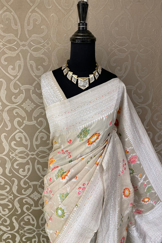 Offwhite Tussar Khaddi Georgette Handwoven Saree, With Unstiched Blouse
