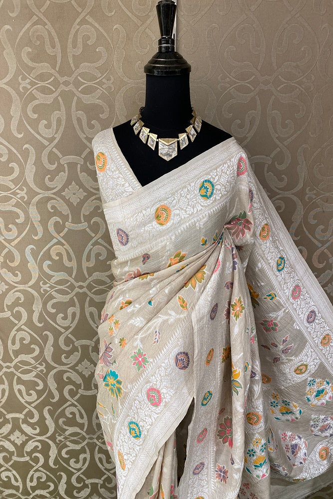 Offwhite Tussar Khaddi Georgette Handwoven Saree, With Unstiched Blouse