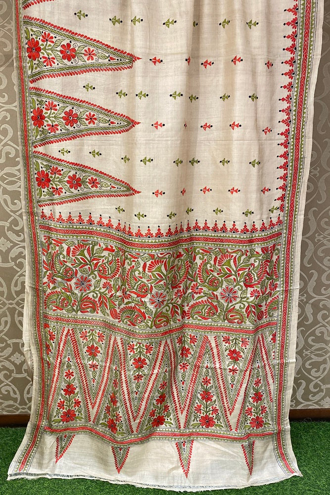 Offwhite Tussar Embroidery Saree With Kantha Work Border, With Unstitched Blouse