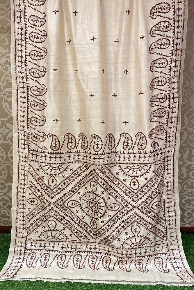 Offwhite Tussar Embroidery Saree With Kantha Work Border, With Unstitched Blouse
