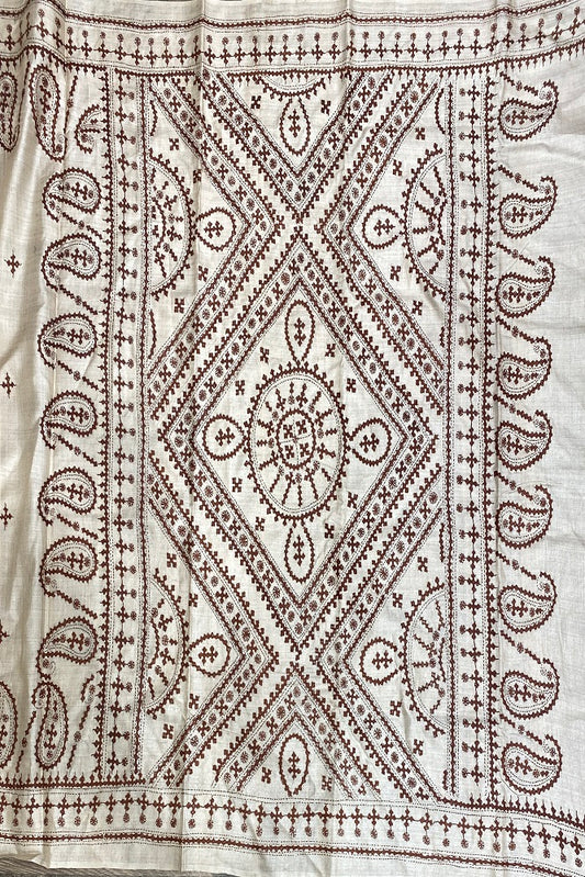 Offwhite Tussar Embroidery Saree With Kantha Work Border, With Unstitched Blouse