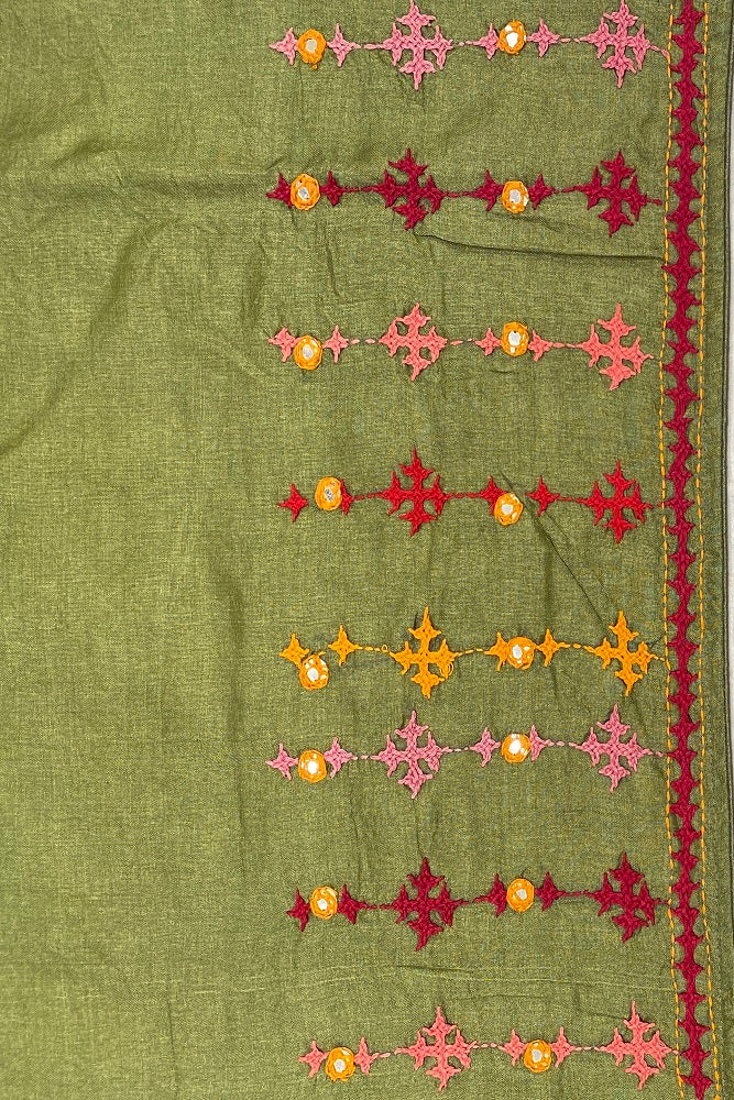Pickle Green Tussar Lambani Embroidery Saree, With Unstitched Blouse