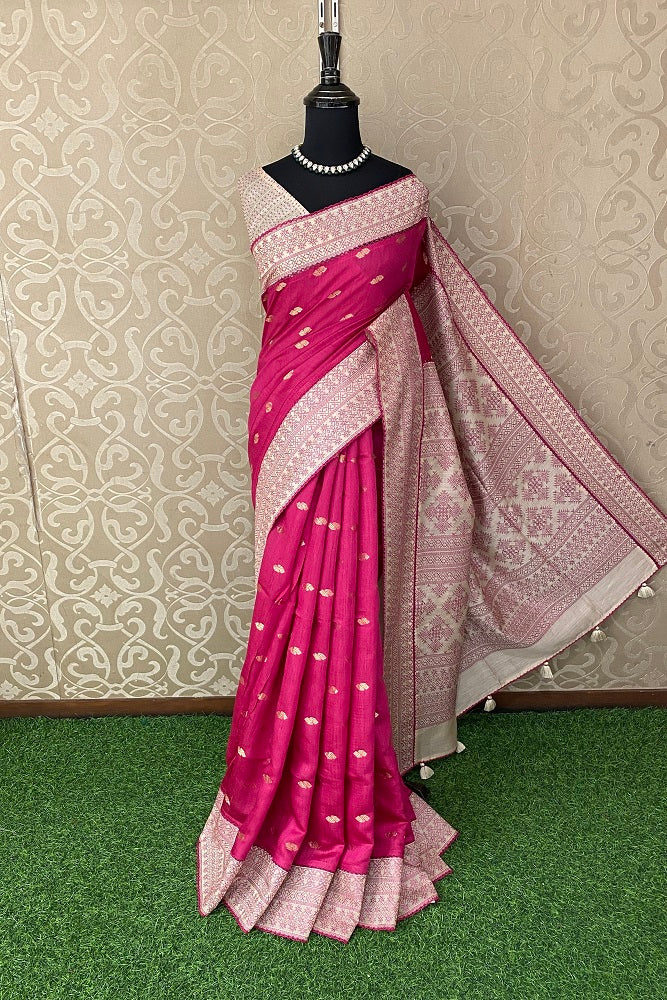 Magenta Munga Banarasi Silk Printed Saree With Resham Work, With Unstiched Blouse