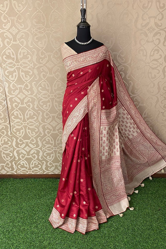 Maroon Munga Banarasi Silk Printed Saree With Resham Work, With Unstiched Blouse