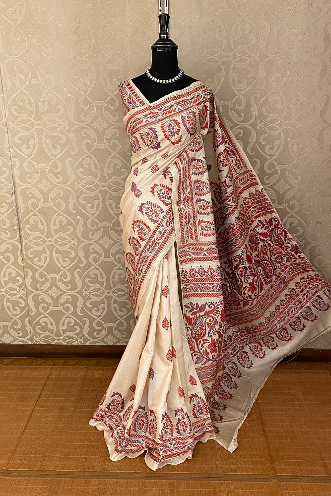 Offwhite Tussar Embroidery Saree With Kantha Work Border, With Unstitched Blouse