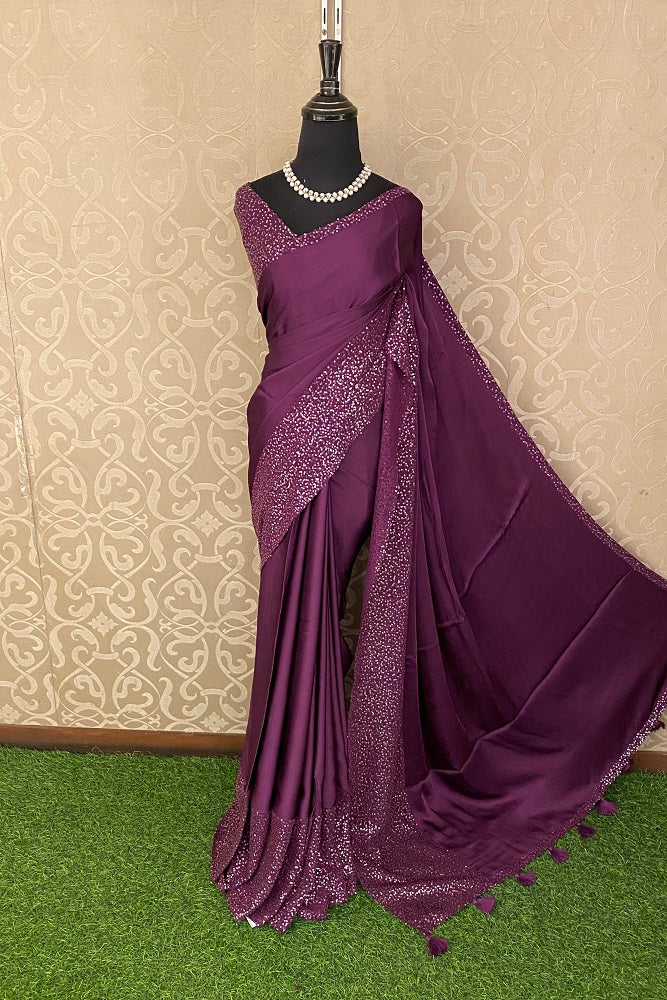 Purple Embellished Silk Blend Saree With Unstitched Blouse Piece