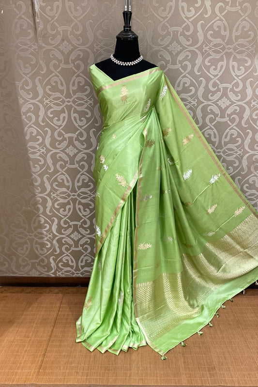 Pastel Green Mashru Silk Banarasi Handloom Saree, With Unstiched Blouse
