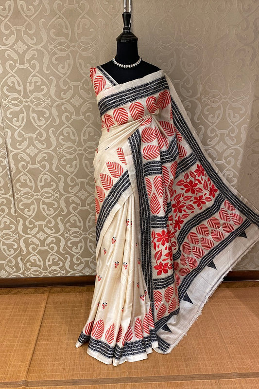 Offwhite Red Pure Tussar Bengal Kantha Stitch Saree, With Blouse.