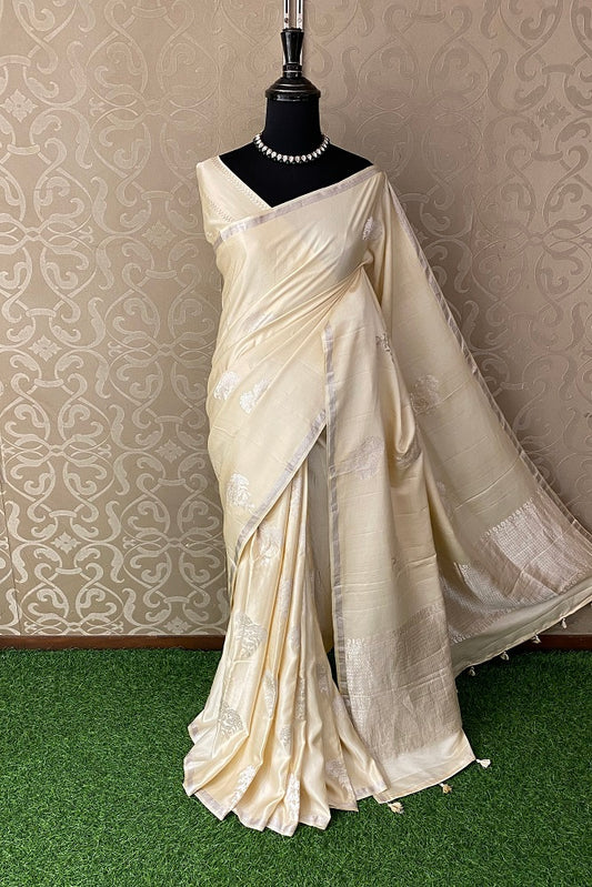 Offwhite Mashru Silk Banarasi Kadwa Handloom Saree, With Blouse